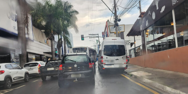 trânsito região central de Hortolândia