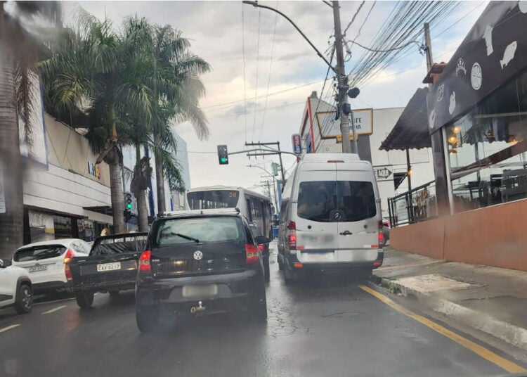 trânsito região central de Hortolândia