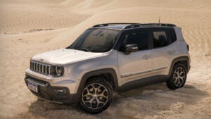 Jeep Renegade 2025: versões, tecnologia e capacidade Off-Road