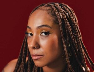 Sarau com Mel Duarte na Estação Jacuba abre Semana Cultural de Hortolândia