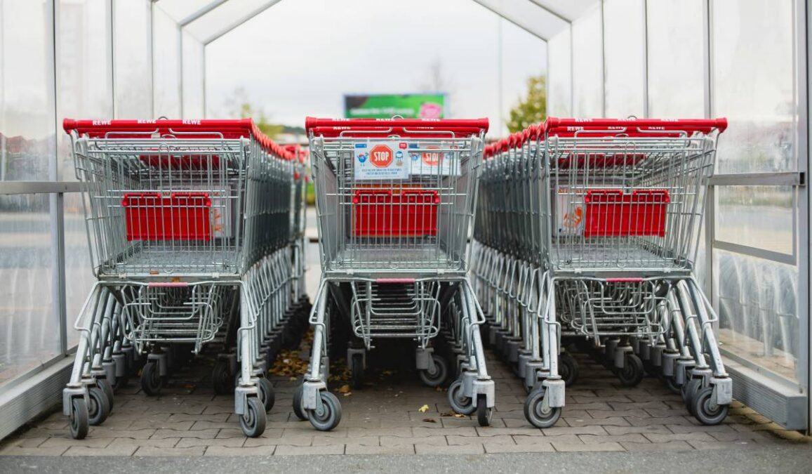 Lojas dos Supermercados Caetano