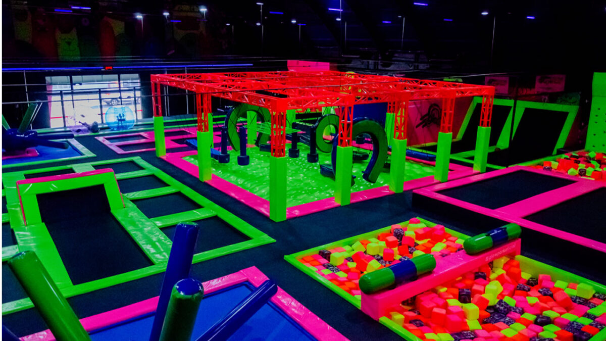 Abril Azul garante entrada gratuita para autistas no Glow Park