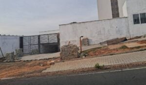 Clientes denunciam abandono e falta de retorno de construtora: “Nosso sonho virou um pesadelo”