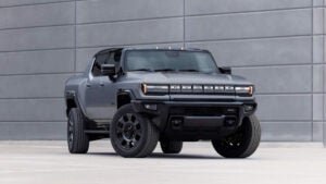 HUMMER EV 2026 chega com mais tecnologia, modo King Crab e edição Carbon Fiber