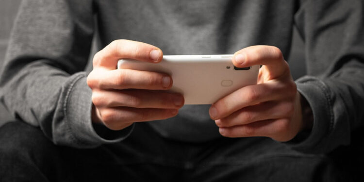 crianças e adolescentes