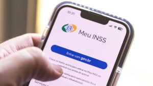 INSS suspende programa de redução de fila por falta de orçamento