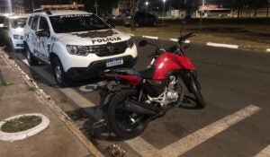 Polícia recupera moto roubada em Hortolândia e suspeitos são presos
