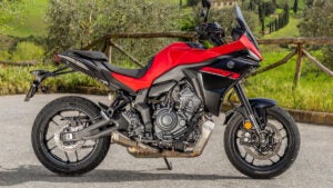 Yamaha Tracer 7 2025: design arrojado, alta tecnologia e versatilidade total