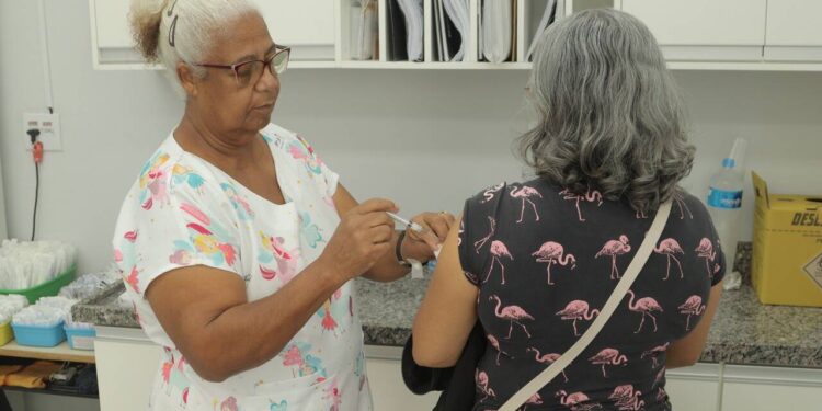 vacinação contra a gripe