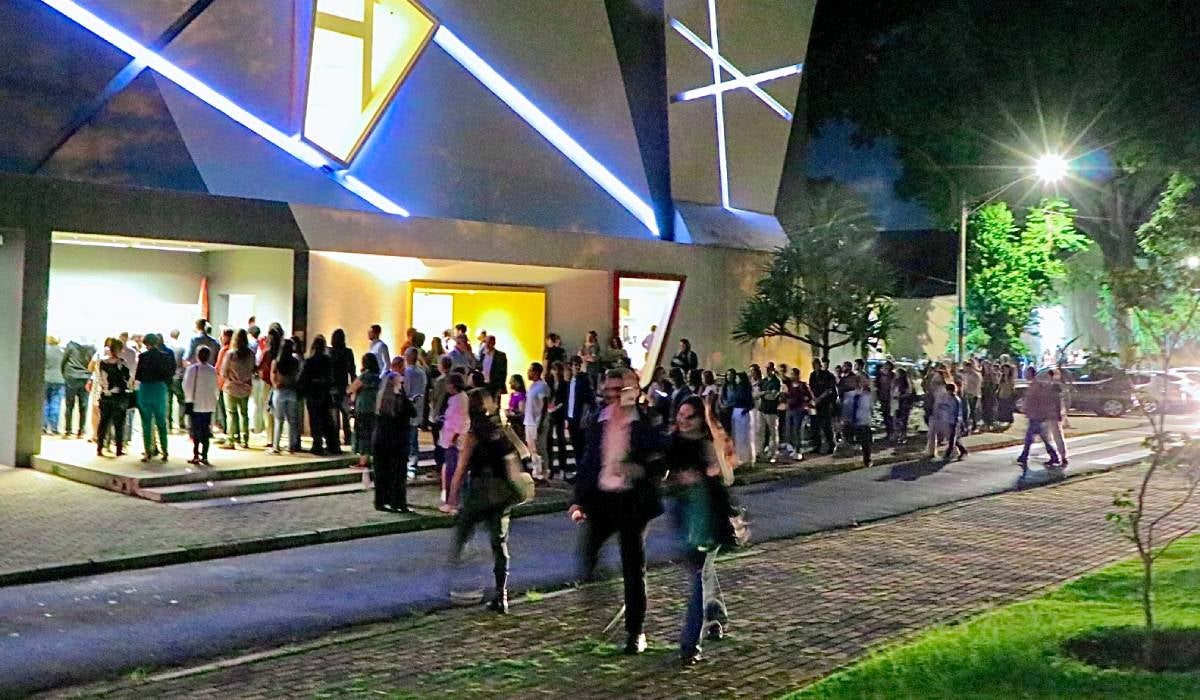 Noite de música brasileira