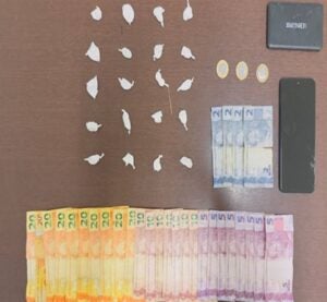 Mulher é presa por tráfico de drogas em Sumaré