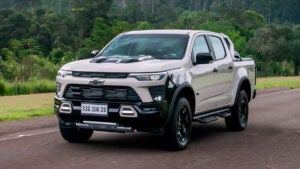 Chevrolet S10 2026 chega ao Brasil com novas tecnologias de segurança e conforto