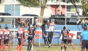 Canarinho, Moleque Travesso e EC Vila Real goleiam na 8ª rodada do Amador de Hortolândia