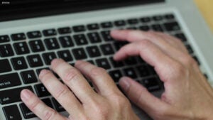 Qualifica SP abre 2.200 vagas gratuitas para cursos de tecnologia com aulas remotas ao vivo