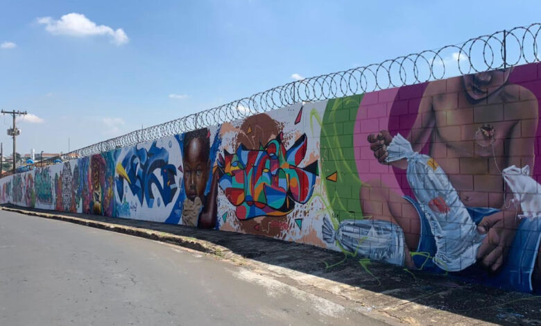 murais de graffiti