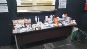 Furto em farmácia termina com prisão de dois homens em Hortolândia