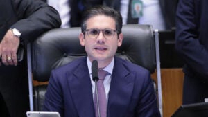 Suspensão de 6 meses a deputado é defendida por Motta