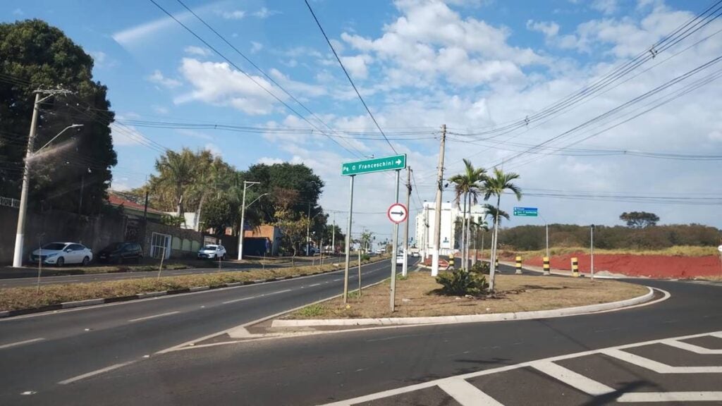 Av. Santana