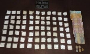 Homem é preso com drogas no Sumarezinho