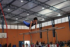 Ginástica artística masculina de Hortolândia abre seleção para novos talentos