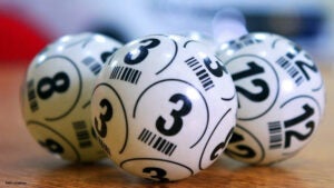 Powerball: a Mega-Sena dos EUA paga R$ 5 bilhões