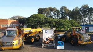 Fábrica da Volvo CE em Pederneiras completa 50 anos com destaque em inovação, exportação e sustentabilidade