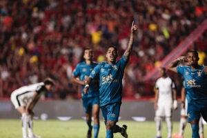 Corinthians tem apenas 33% de aproveitamento contra times do Z4