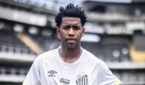 Gil garante que se sentiu traído no Santos: “Piores meses”