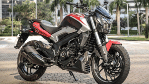 Bajaj Dominar 250 tenta desafiar Honda e Yamaha com preço e consumo de até 30 km/l