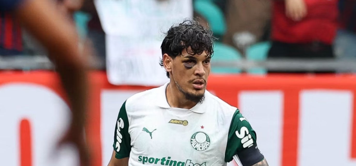 Gómez reclama de gramado após derrota do Palmeiras para o Bahia