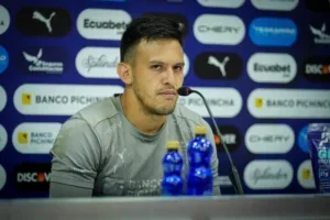 Goleiro da LDU revela estratégia para enfrentar o São Paulo