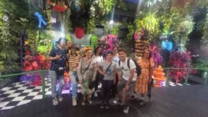 Idosos de Hortolândia fazem passeio gratuito na Expoflora em Holambra