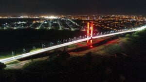 Iluminação especial marca campanhas sociais em Hortolândia