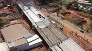 Obra do viaduto na Vila Real atinge 76% de conclusão