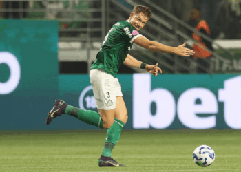 Bruno Fuchs contra o Juventude