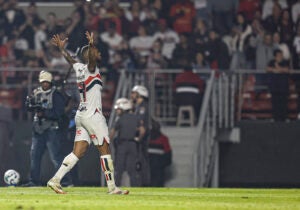 Mesmo há dois meses fora, André Silva segue artilheiro do São Paulo em 2025