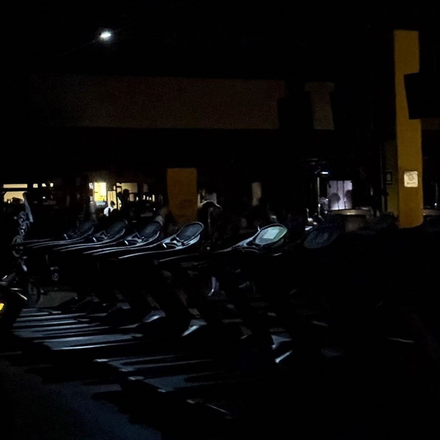 Esteiras da Academia durante o apagão