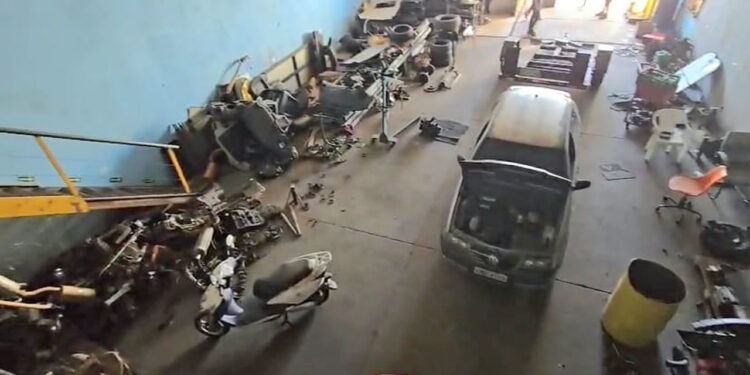 Desmanche irregular é fechado e homem é preso por adulteração de veículo em Hortolândia