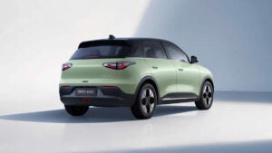 Geely EX2: carro elétrico mais vendido da China chega ao Brasil