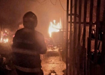 Homem morre carbonizado em residência no Jardim Amanda