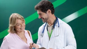 Mulheres de 45 a 65 anos podem participar de estudos remunerados com medicamentos genéricos