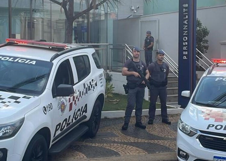 Tentativa de roubo a banco termina com um preso em Campinas