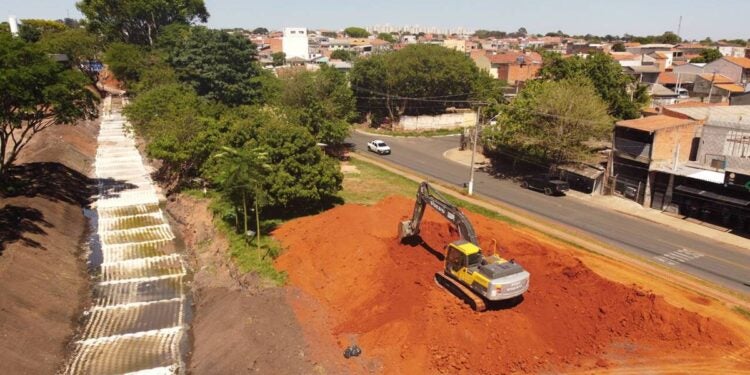parque socioambiental no Jardim Amanda