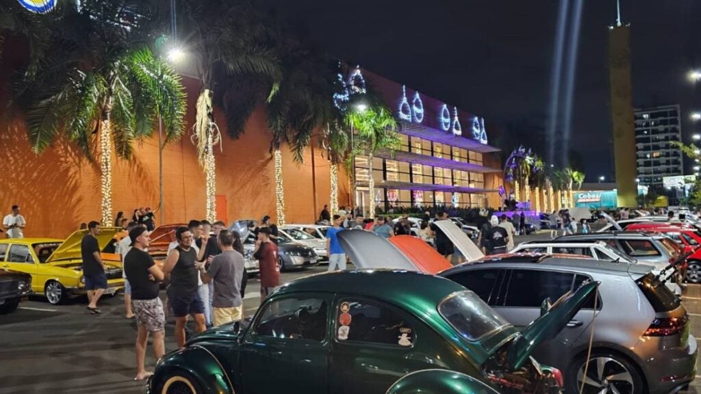 Exposição de carros turbinados