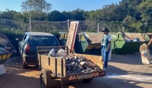 Motorista é multado em R$ 1,9 mil por descarte irregular de entulho em Hortolândia