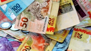 Inflação projetada para 2025 fica abaixo do teto da meta