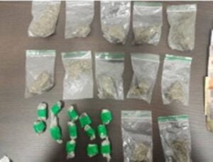 Policiais apreendem 99 porções de drogas e prende homem por tráfico em Hortolândia