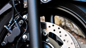 Recall da Honda convoca mais de 4 mil motos por falha no punho esquerdo, confira: