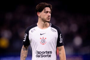 Garro faz autocrítica: “Temos que tomar porrada”