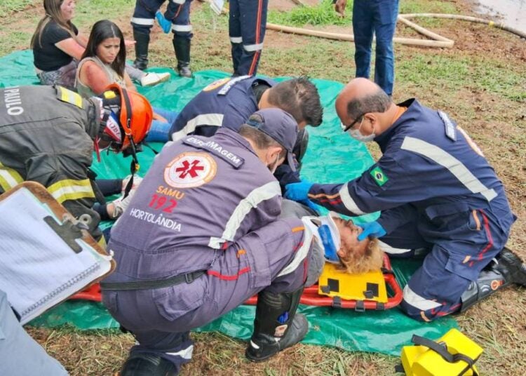simulado de acidente com múltiplas vítimas